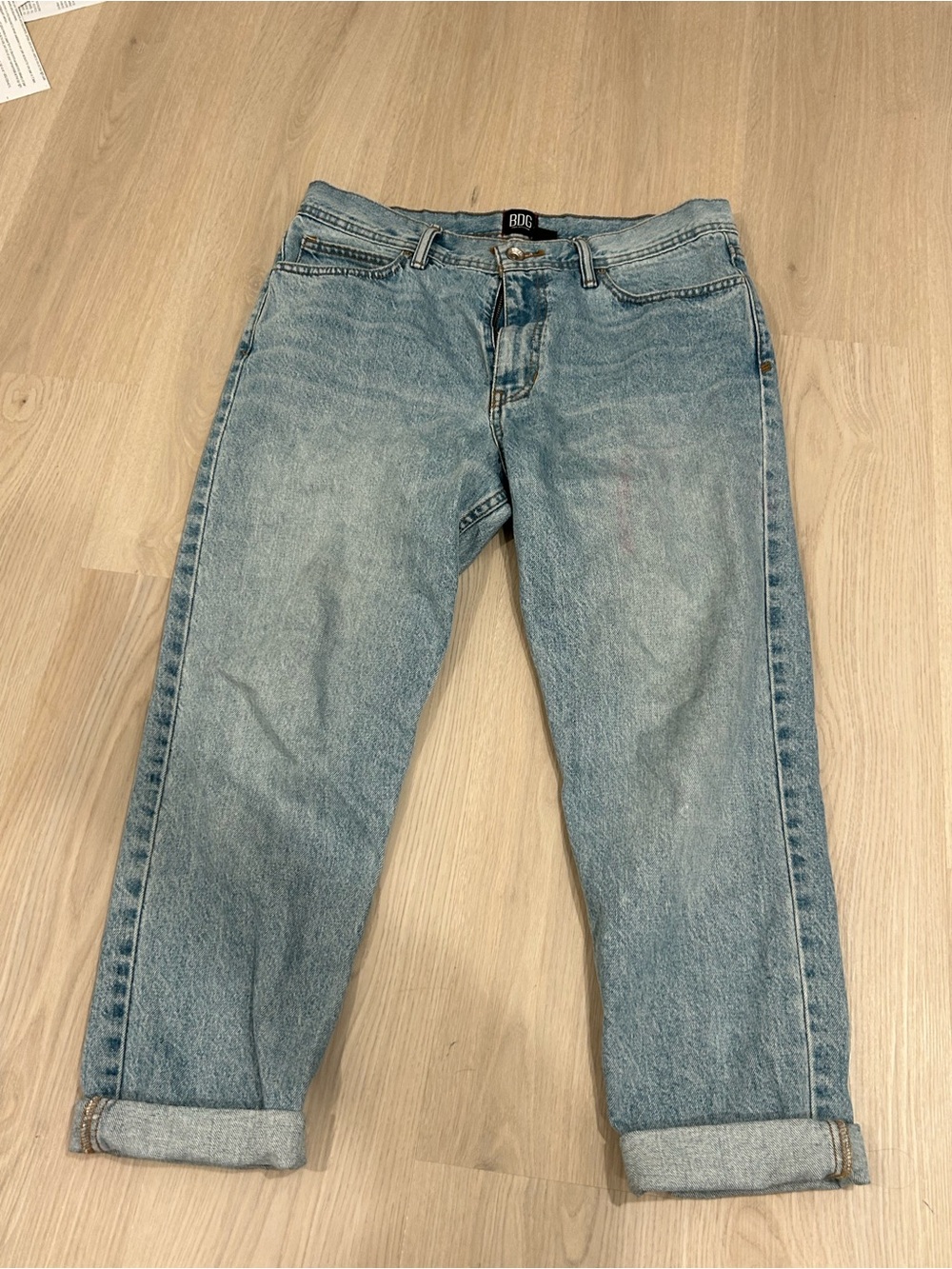 BDG Relaxed Straight-Leg Jeans in Light Wash Blue